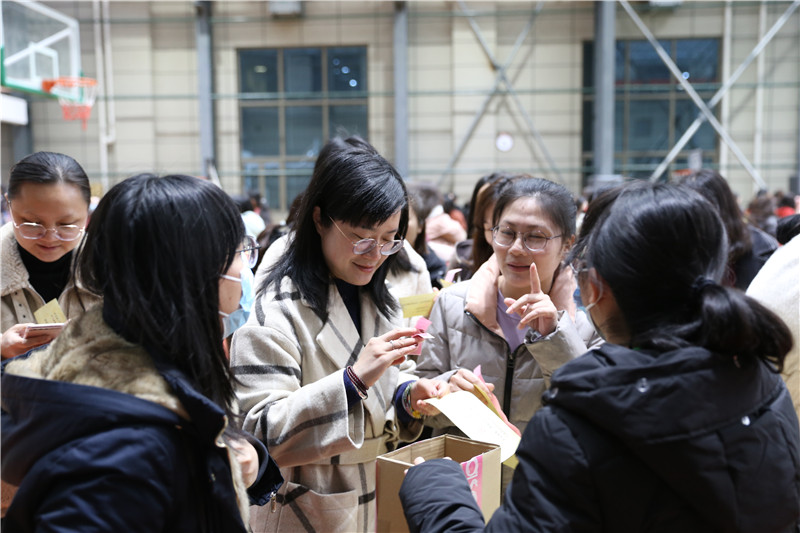 3.游戲”識海拾趣“和”填滿(mǎn)幸?！?jpg