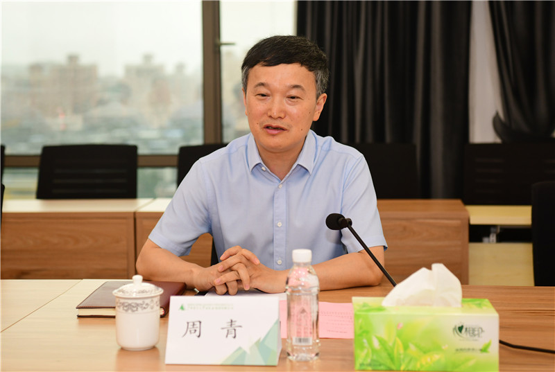 02 四川省委宣傳部副部長(cháng)、省新聞出版（版權）局局長(cháng)周青講話(huà)（李顯楊 攝）.jpg